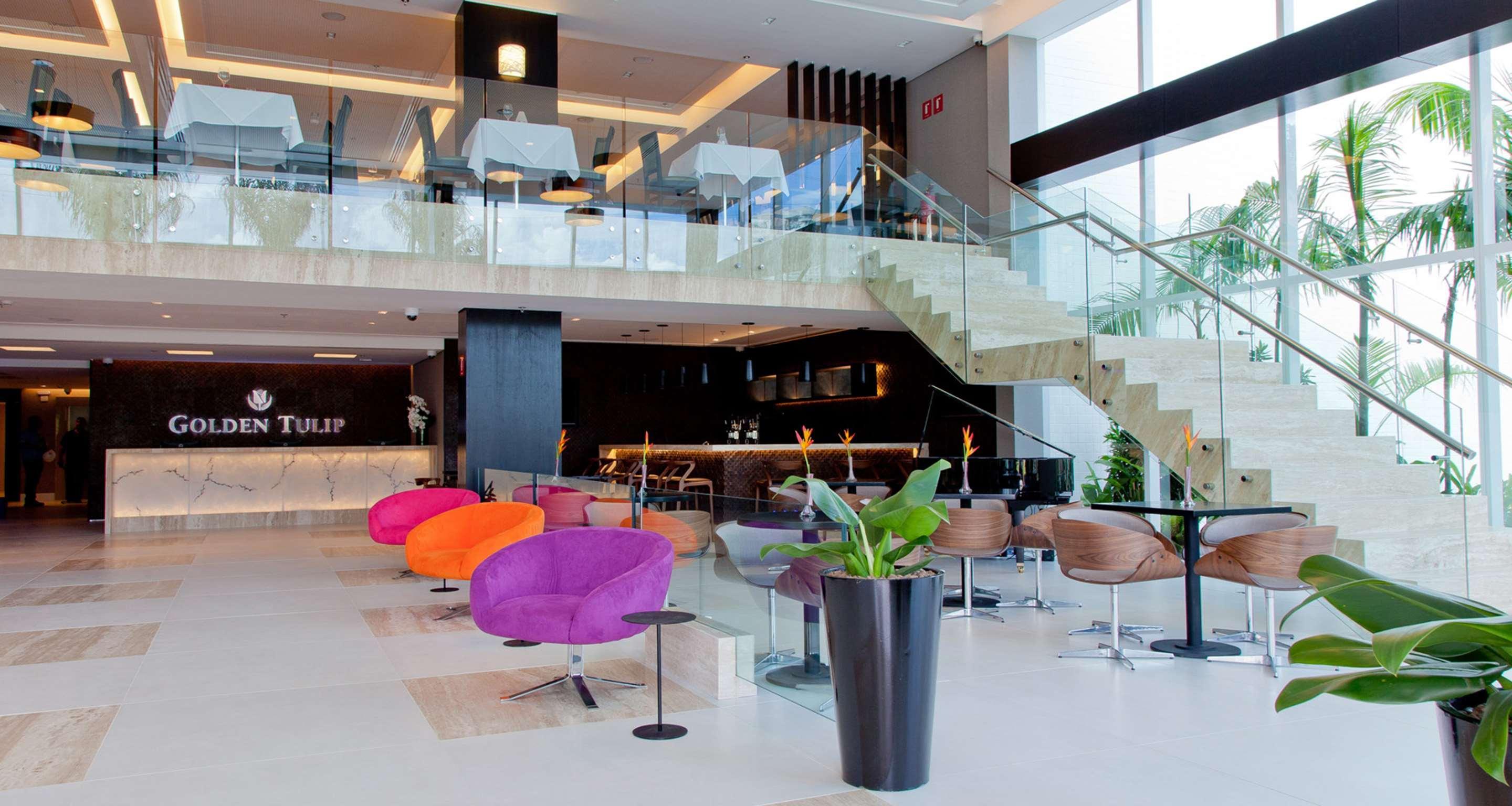 ホテル Golden Tulip São José dos Campos エクステリア 写真